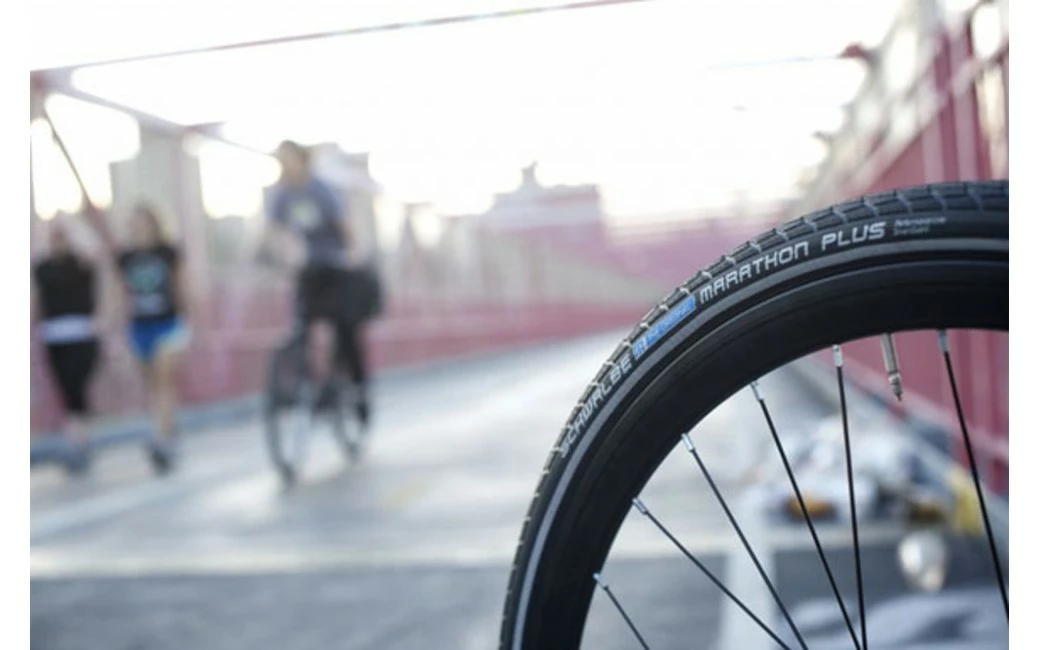 Pneu Schwalbe Marathon Plus HS440 - 26 Pouces 6 Pneu Schwalbe Marathon Plus HS440 - 26 Pouces – Image 4