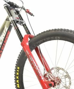 VTT Descente Occasion Santa Cruz V10 CC - Révisé Et Garanti - Taille M -Vélos de trekking électriques / Pedelec Ventes 2023 vtt descente occasion santa cruz v10 cc revise et garanti taille m 3