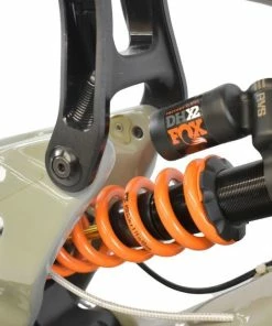 VTT Descente Occasion Santa Cruz V10 CC - Révisé Et Garanti - Taille M -Vélos de trekking électriques / Pedelec Ventes 2023 vtt descente occasion santa cruz v10 cc revise et garanti taille m 4